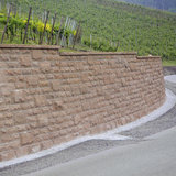 Braun - Steine Santuro Bossenmauer