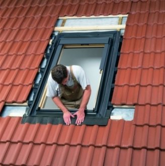 VELUX Eindeckrahmen EZ Y47 1000 Fenstertyp Y47/ 75x144 cm, Aluminium