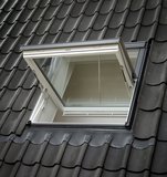 VELUX Rauchabzugsfenster GGU SK06 006640 SK06/114x118 cm GGU 006640 - 66 (ENERGIE PLUS)
